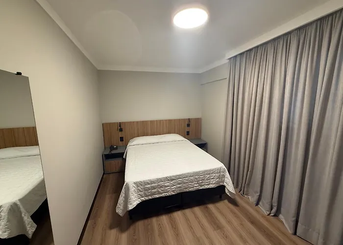 Biazi Plaza BauruHotel Em